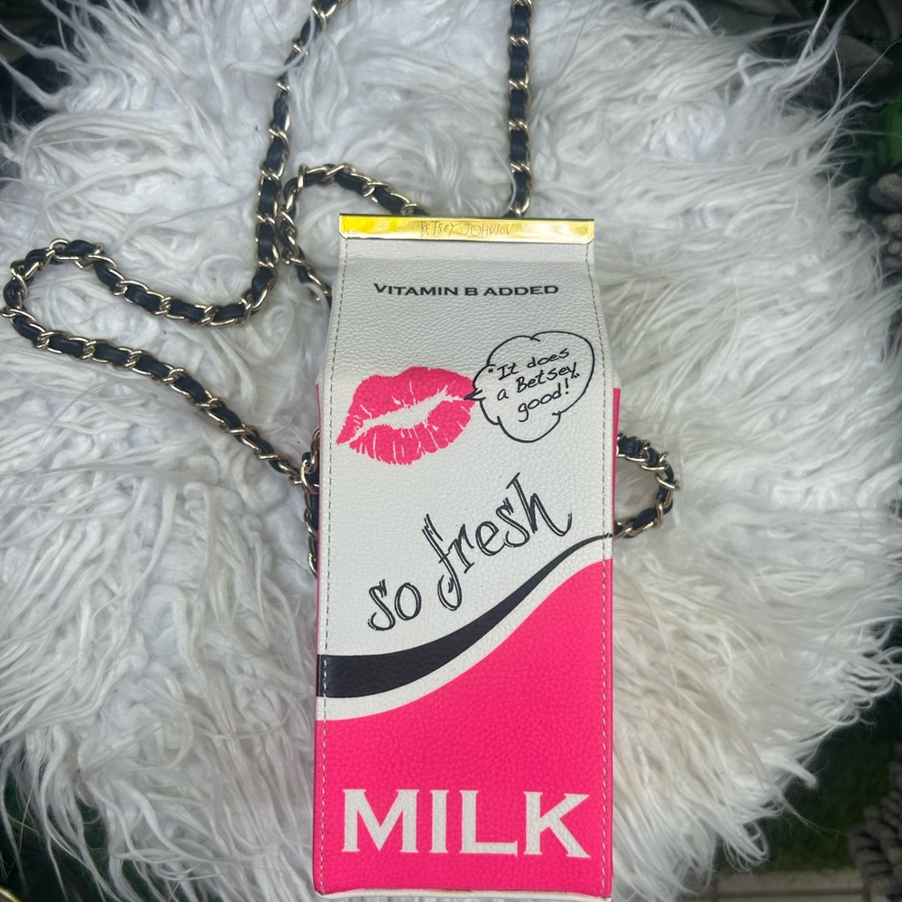 Betsey Johnson Cross Body Milk Carton RARE collectors Purse crossbody